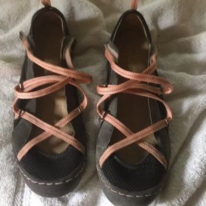 J41 vegan Mary Janes